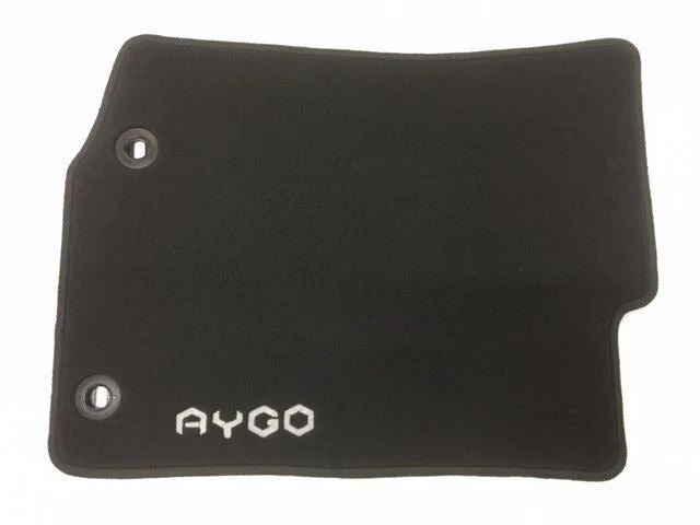 Toyota Front & Rear Carpet Floor Mat With Logo - Aygo - Image 2