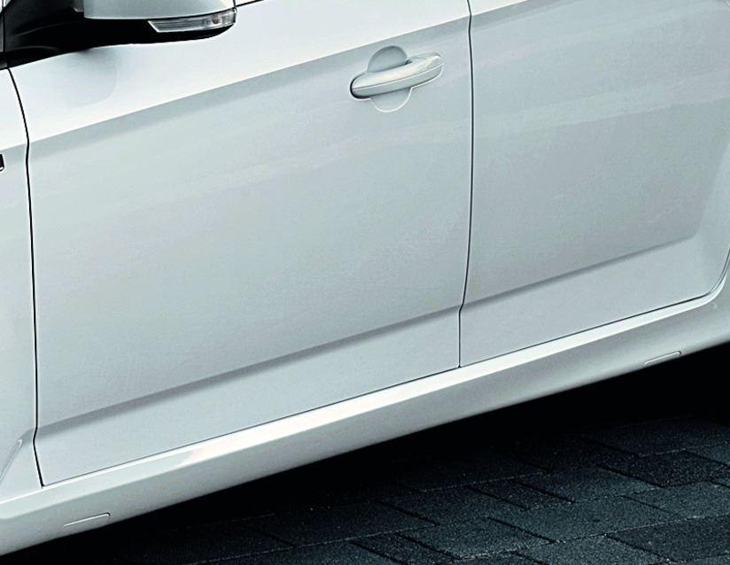 Ford Mondeo Body Side Skirt for left vehicle side 09/2010 08/2014