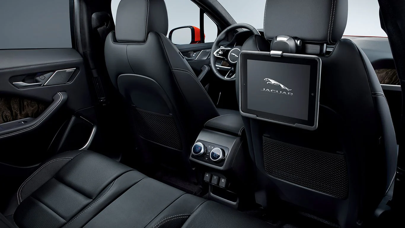 Jaguar Click and Play iPad 2 4