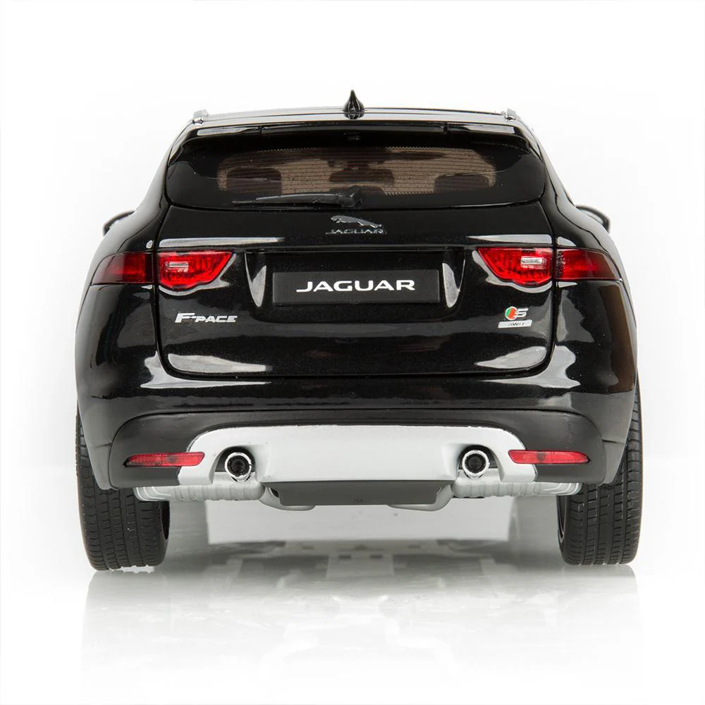 Jaguar F-PACE 1:18 Scale Model - Image 3