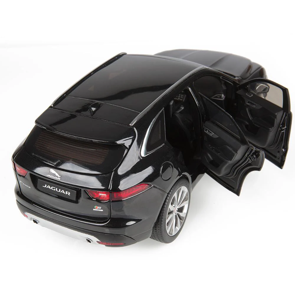 Jaguar F-PACE 1:18 Scale Model - Image 4