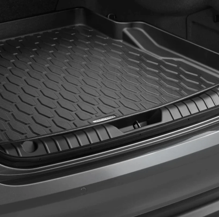 Jaguar Loadspace Rubber Liner with Tyre Repair Kit - Image 2