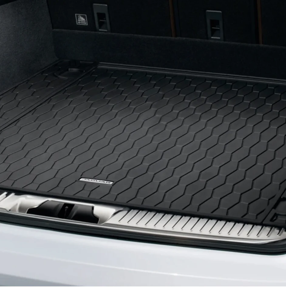 Jaguar Loadspace Rubber Mat - Image 2