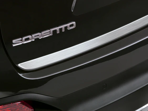Kia Tailgate Trim Line