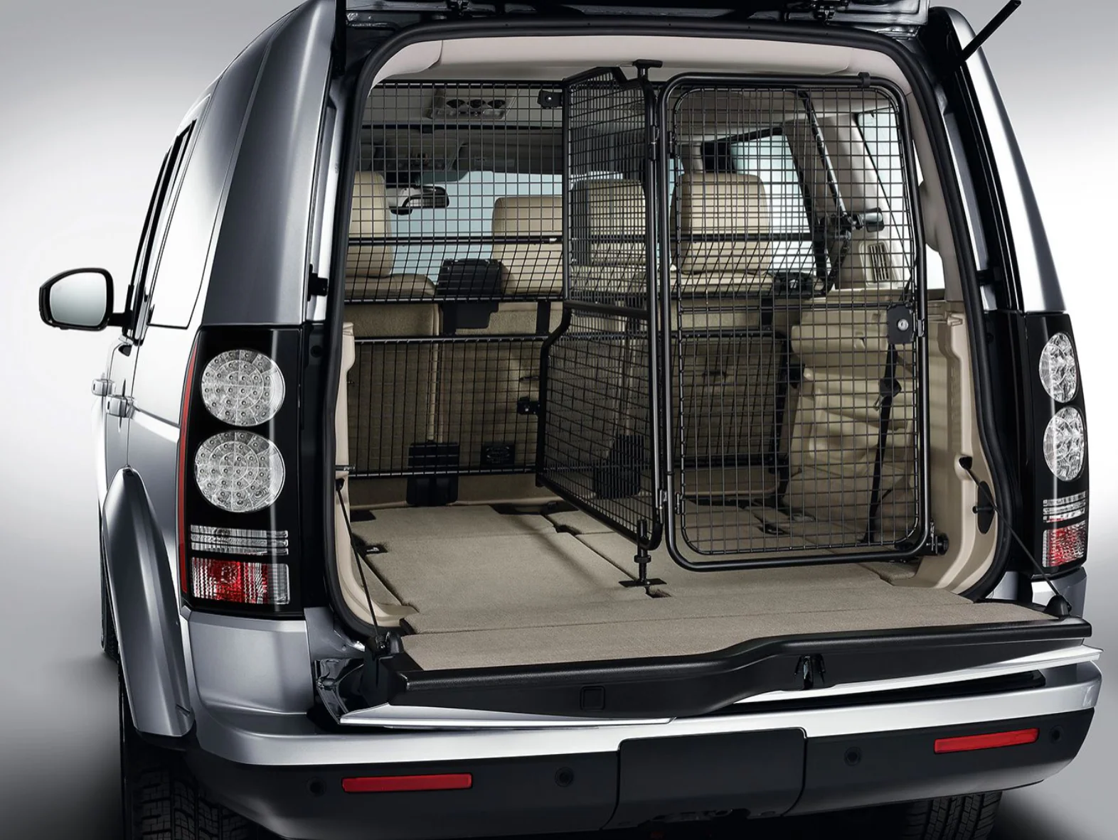 Land Rover Luggage Partition Divider