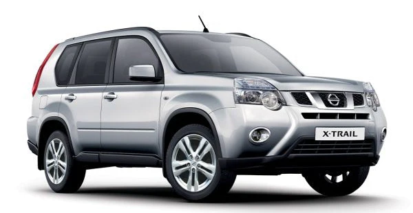 Nissan Front Door Entry Guards - X-Trail - Image 2