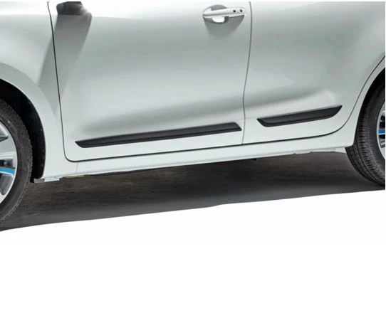 Suzuki Door Moulding Set - Image 2