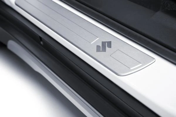 Suzuki Door sill trim set - aluminium