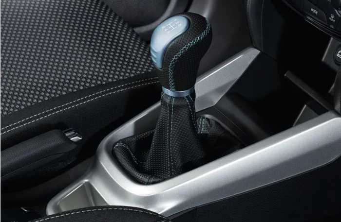 Suzuki Leather Gear Knob - Black with Blue