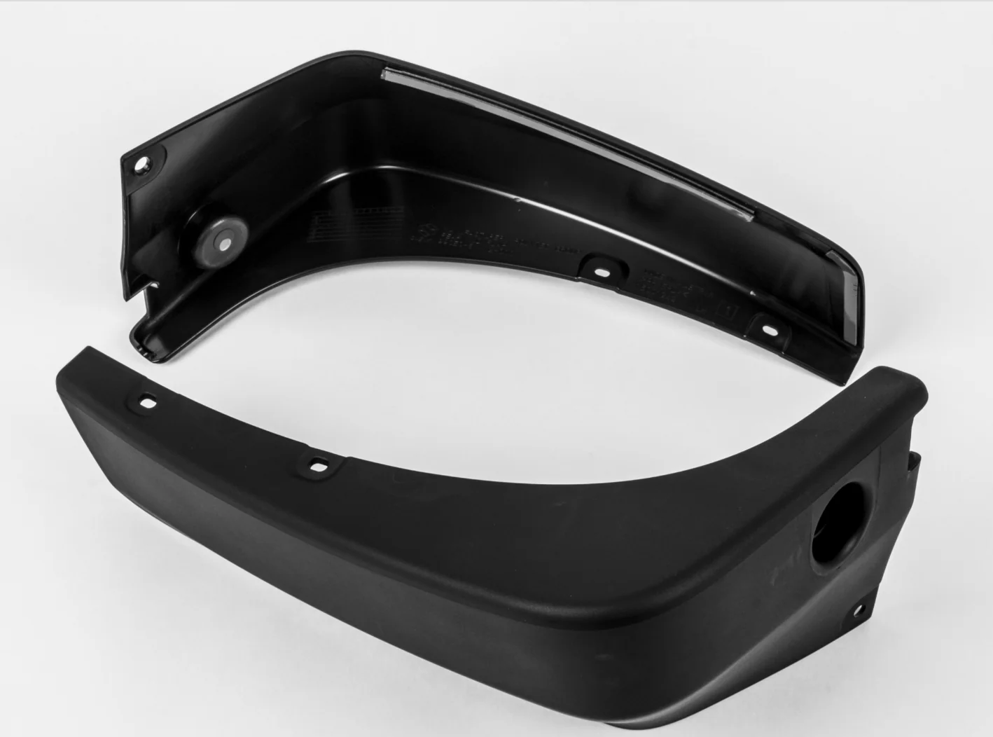 Suzuki Moulded rear mudflap set (black) - Image 2