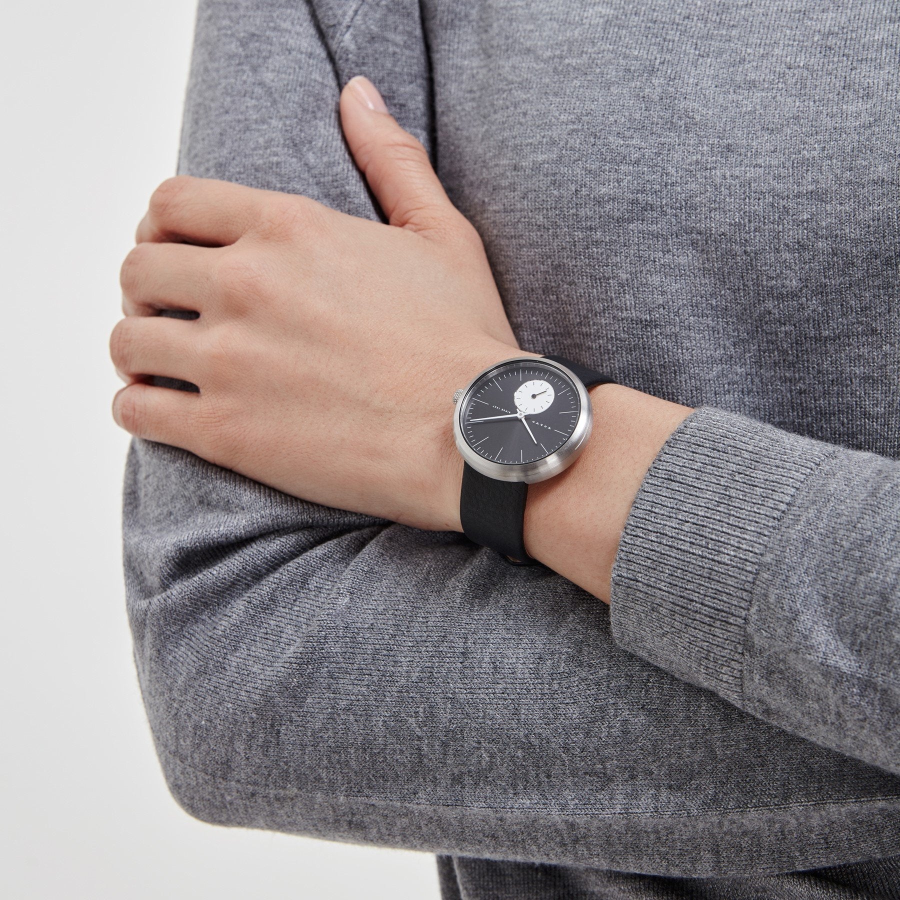 Volvo Watch 36 Black - Image 2