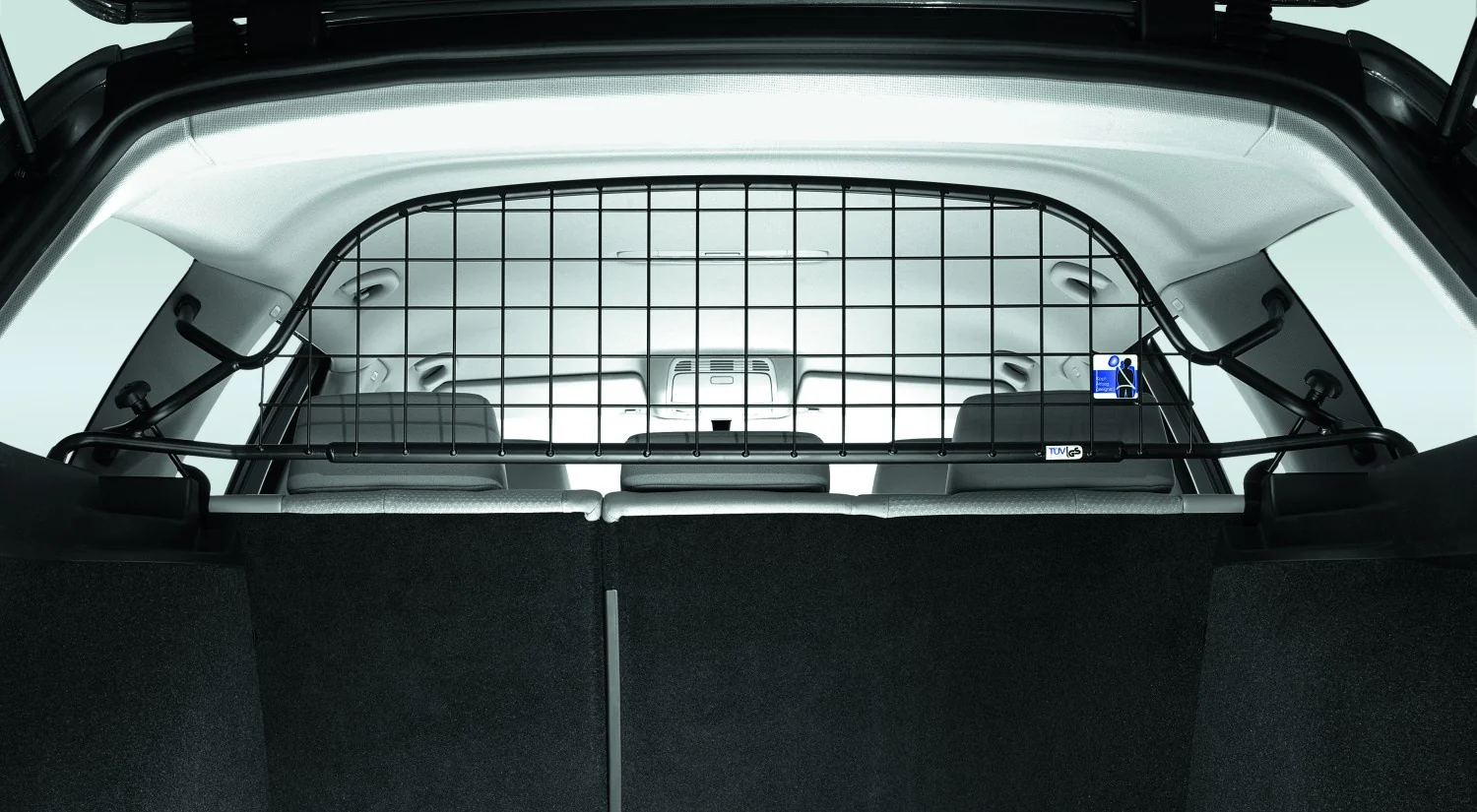 VW Partition Grille - Passat 6 & 7